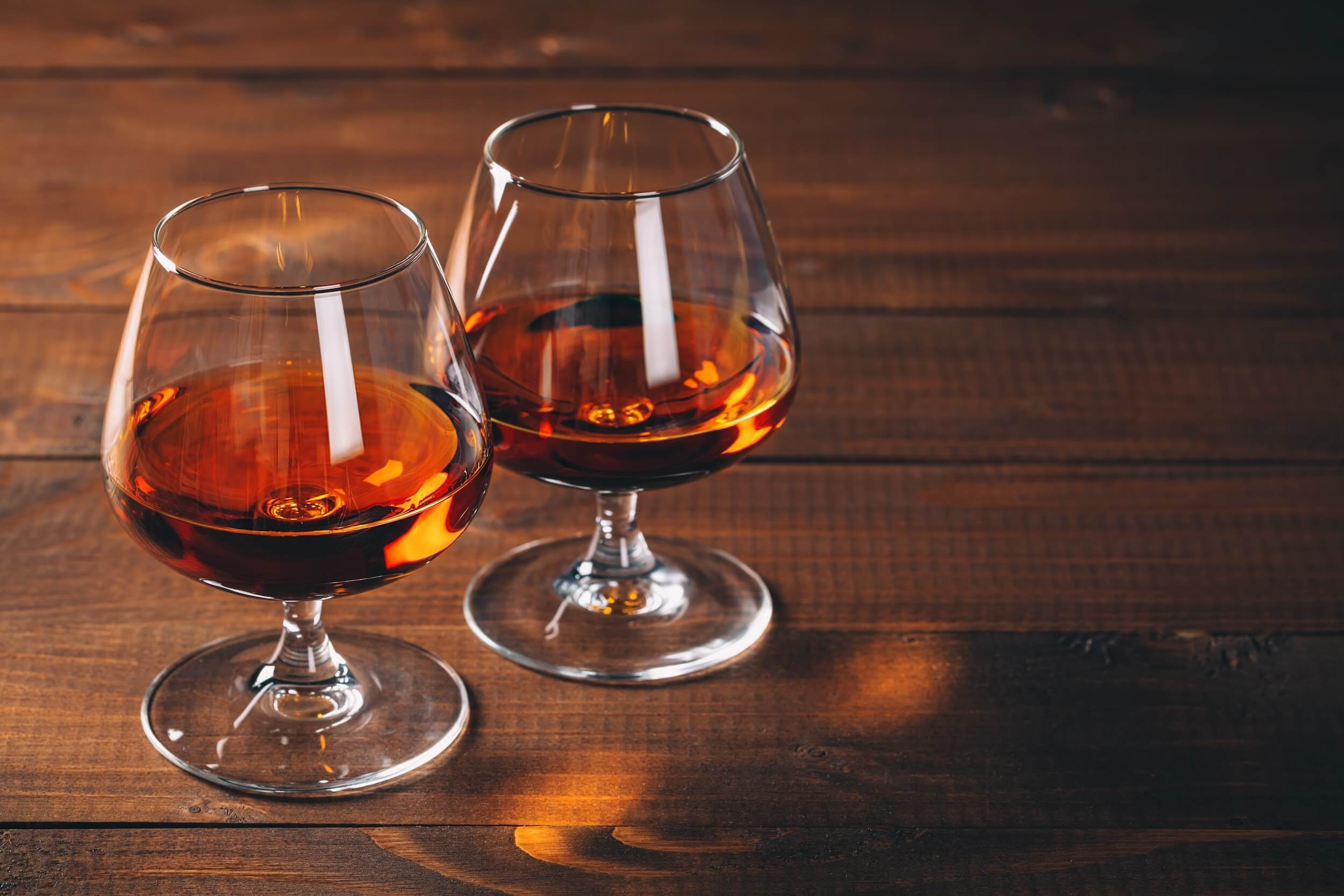 Чем отличается виски от коньяка: какой напиток выбрать