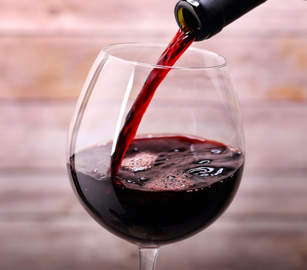 Обзор красных полусладких вин