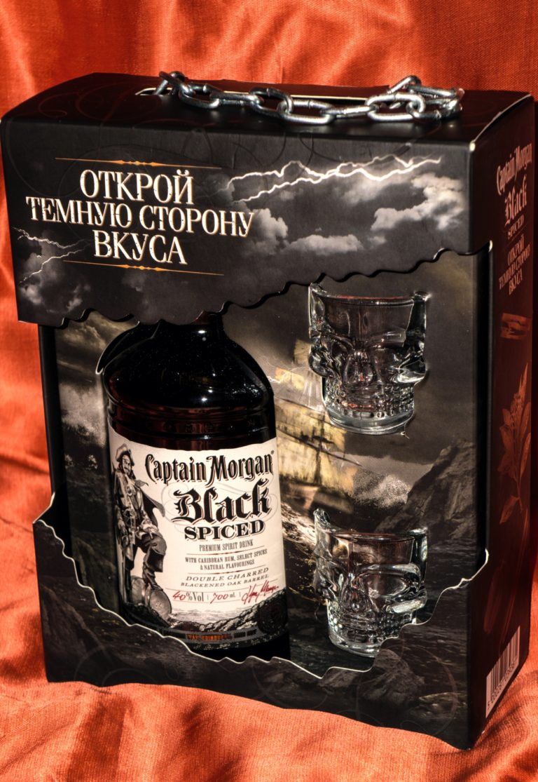 Ром морган блэк. Ром Капитан Морган Блэк. Ром Капитан Морган Black Spiced. Ром Капитан Морган Спайсд Блэк. Ром Captain Morgan Black Spiced, 0.7 л.