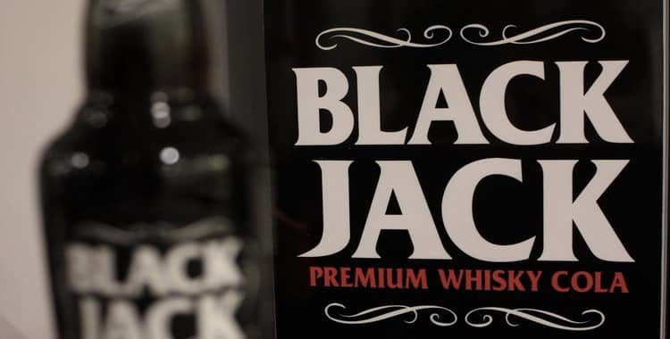 black-jack-6-9652573
