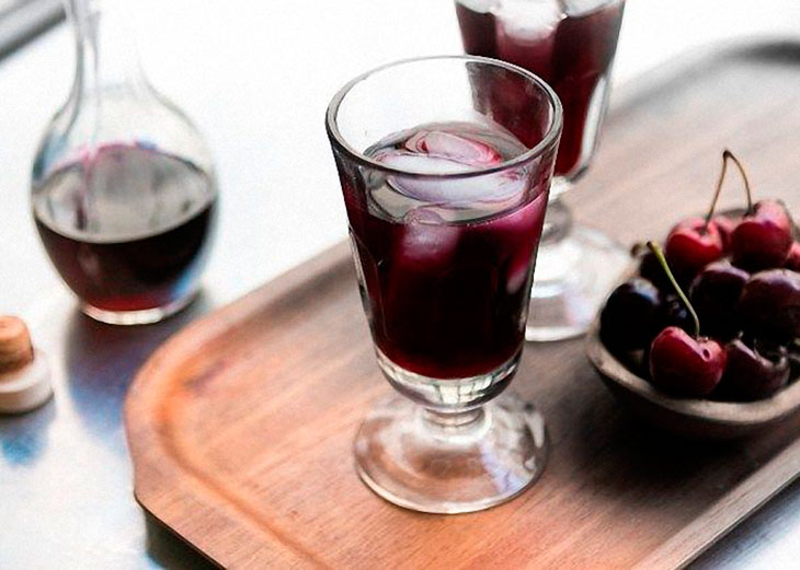 Рецепт приготовления вишневого вина в домашних условиях