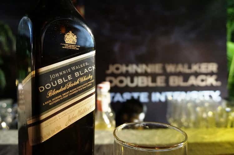 johnnie-walker-double-black-4-6773539