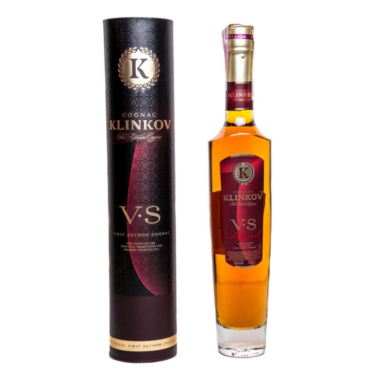 Обзор коньяков. Коньяк Klinkov. Крымский коньяк клинков. Klinkov vs Cognac. Коньяк клинков 5 звезд.