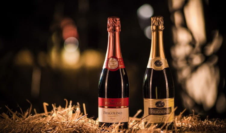 mini-shampanskoe-fragolino-1-1024x605-min-8096027
