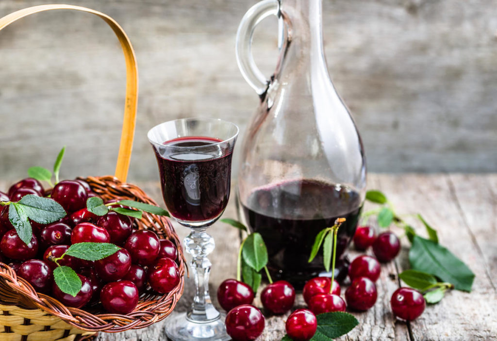 Рецепт приготовления вишневого вина в домашних условиях