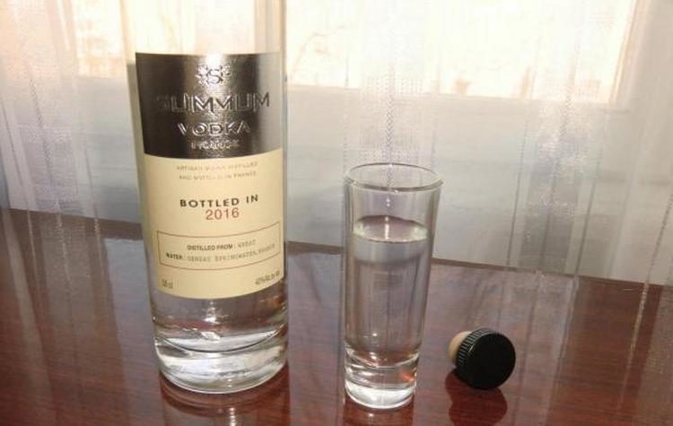 frantsuzskaya-vodka-summum-2-min-6110710
