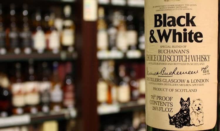 obzor-viski-black-and-white-0-3639581